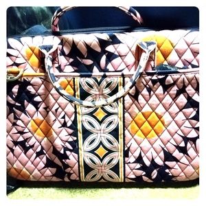 Vera Bradley Pink Sunflowers hard shell laptop cas